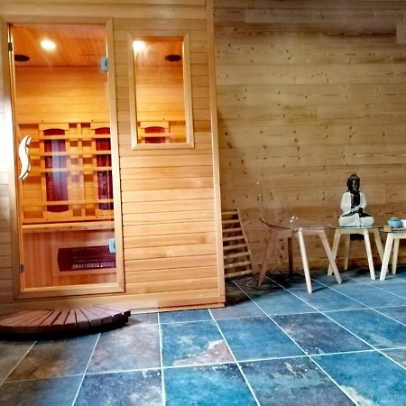 Hotel L'Oustalet Font-Romeu-Odeillo-Via Екстер'єр фото