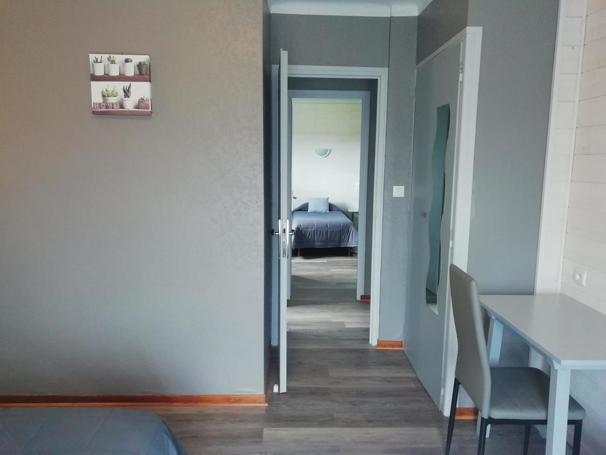 Hotel L'Oustalet Font-Romeu-Odeillo-Via Екстер'єр фото