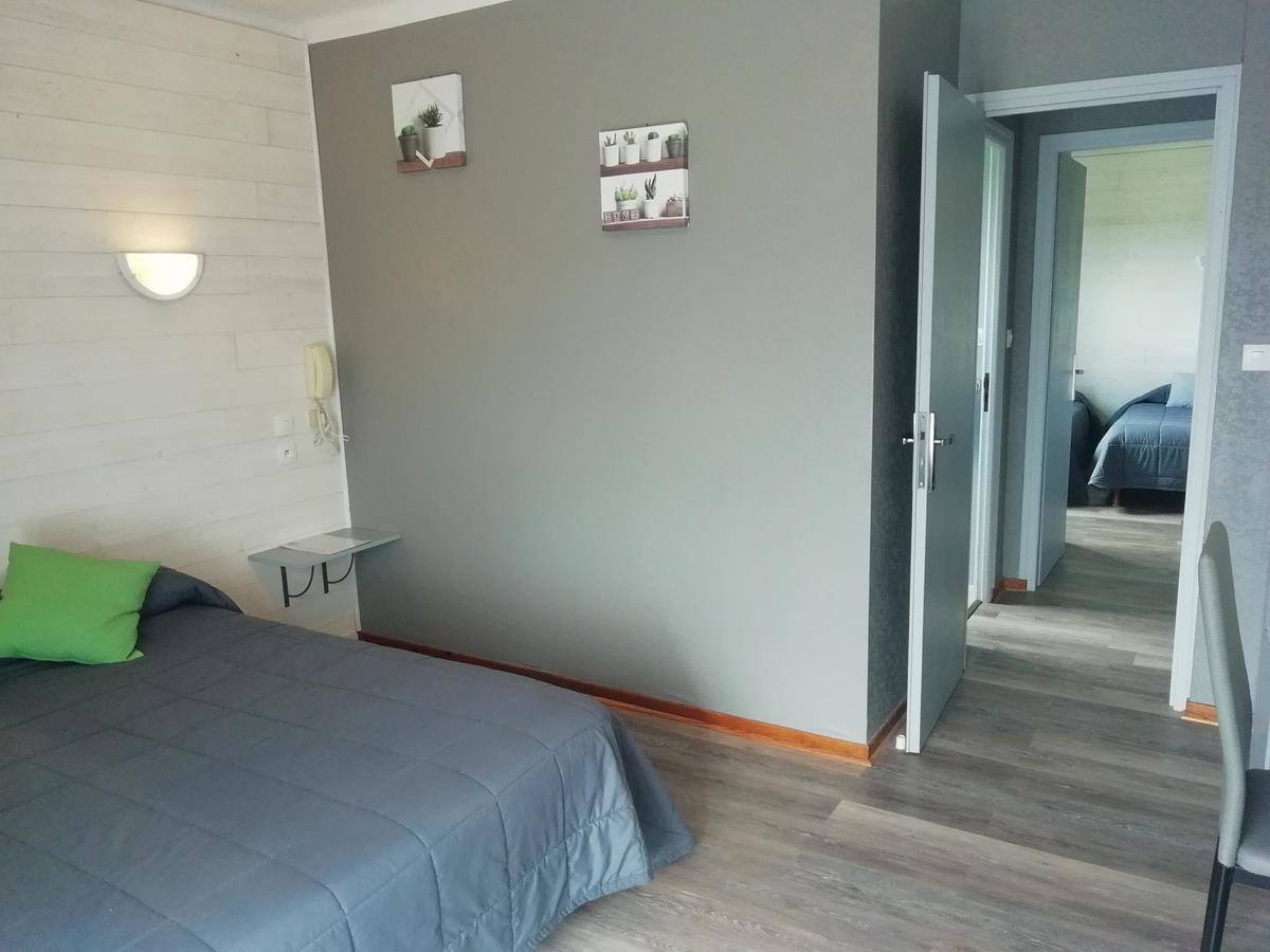 Hotel L'Oustalet Font-Romeu-Odeillo-Via Екстер'єр фото